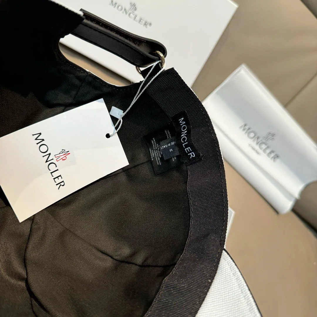 Головные Уборы Moncler 18105249