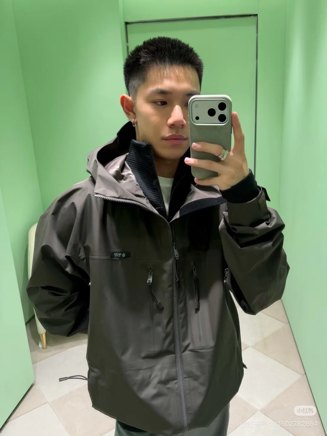 Куртки И Пуховики Женские Prada 5252471