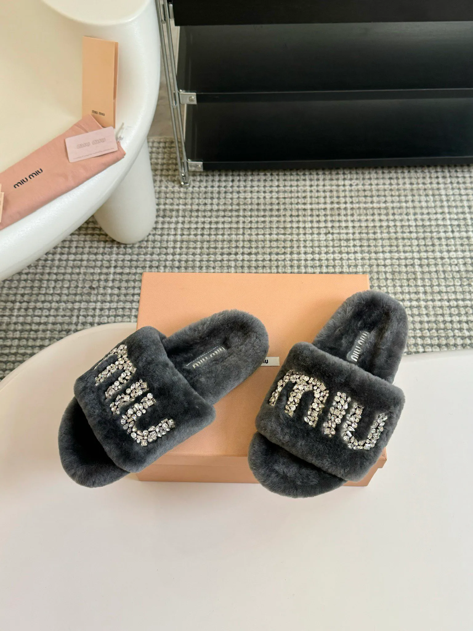 Тапочки Женские Miu Miu 18241441