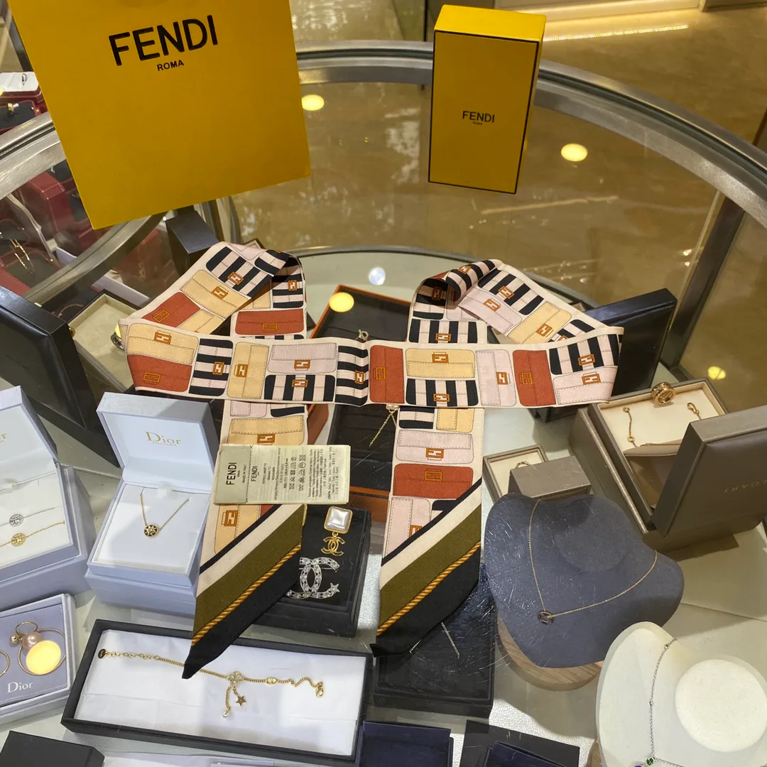 Платки Fendi 11882957