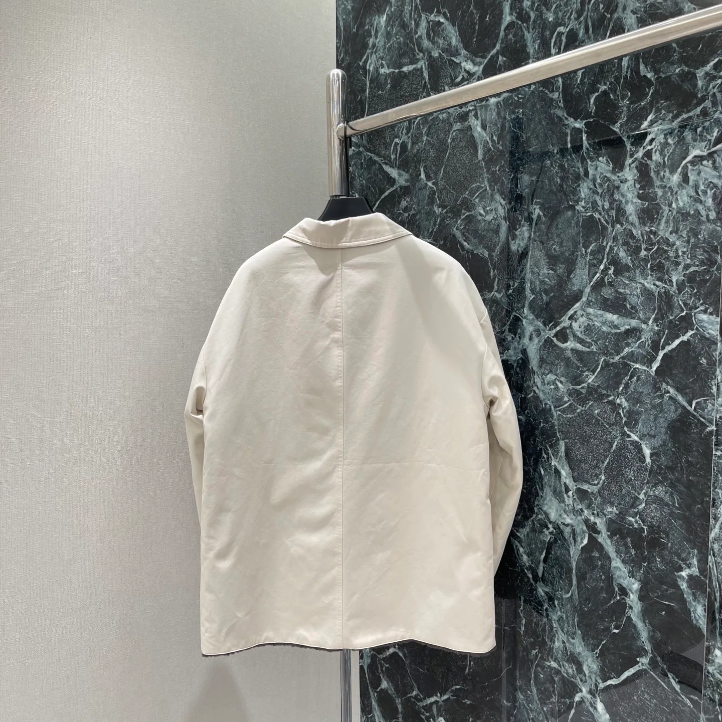 Куртки И Пуховики Женские Miu Miu 19132480