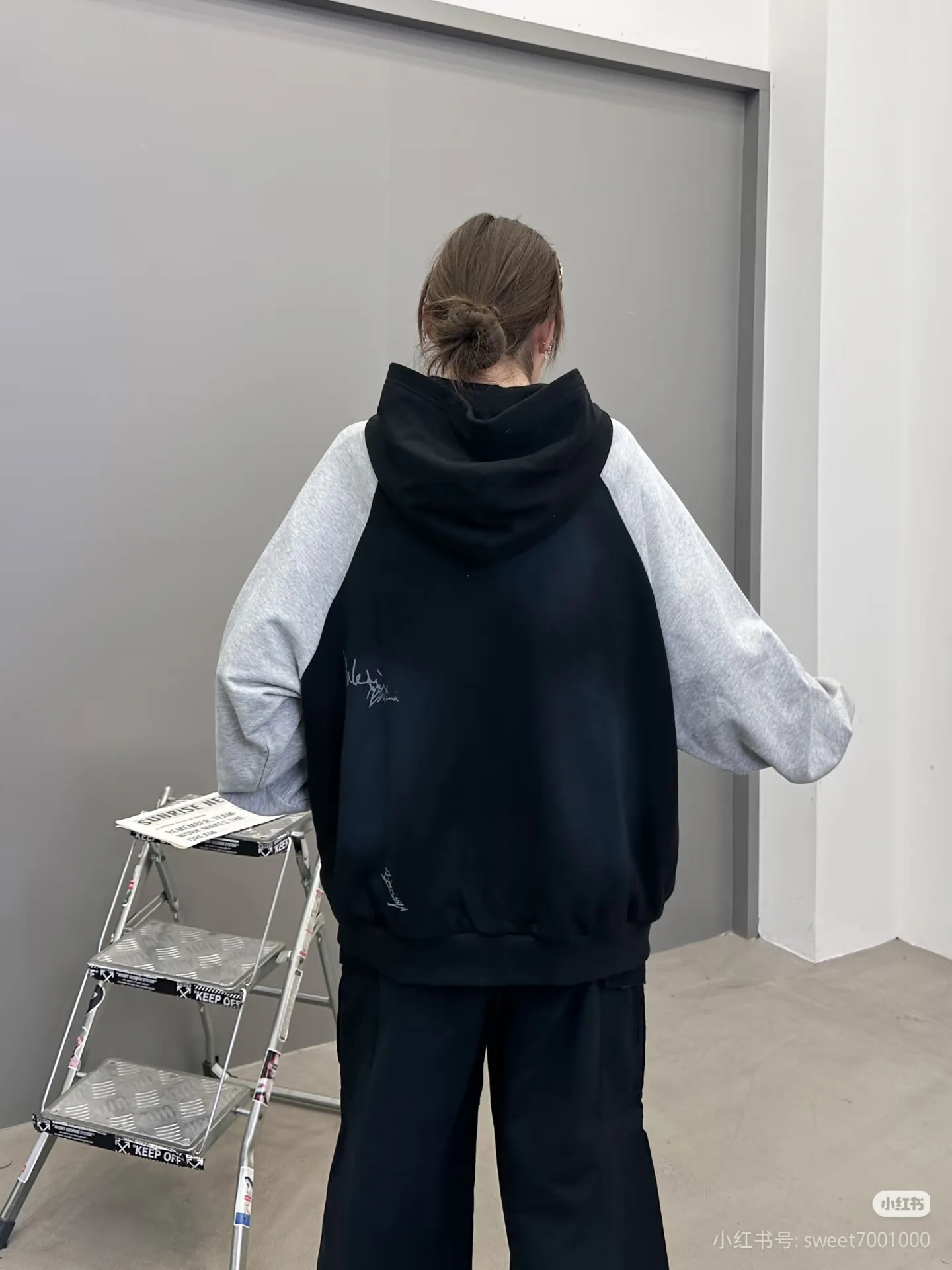 Свитшоты И Худи Женские Balenciaga 687192