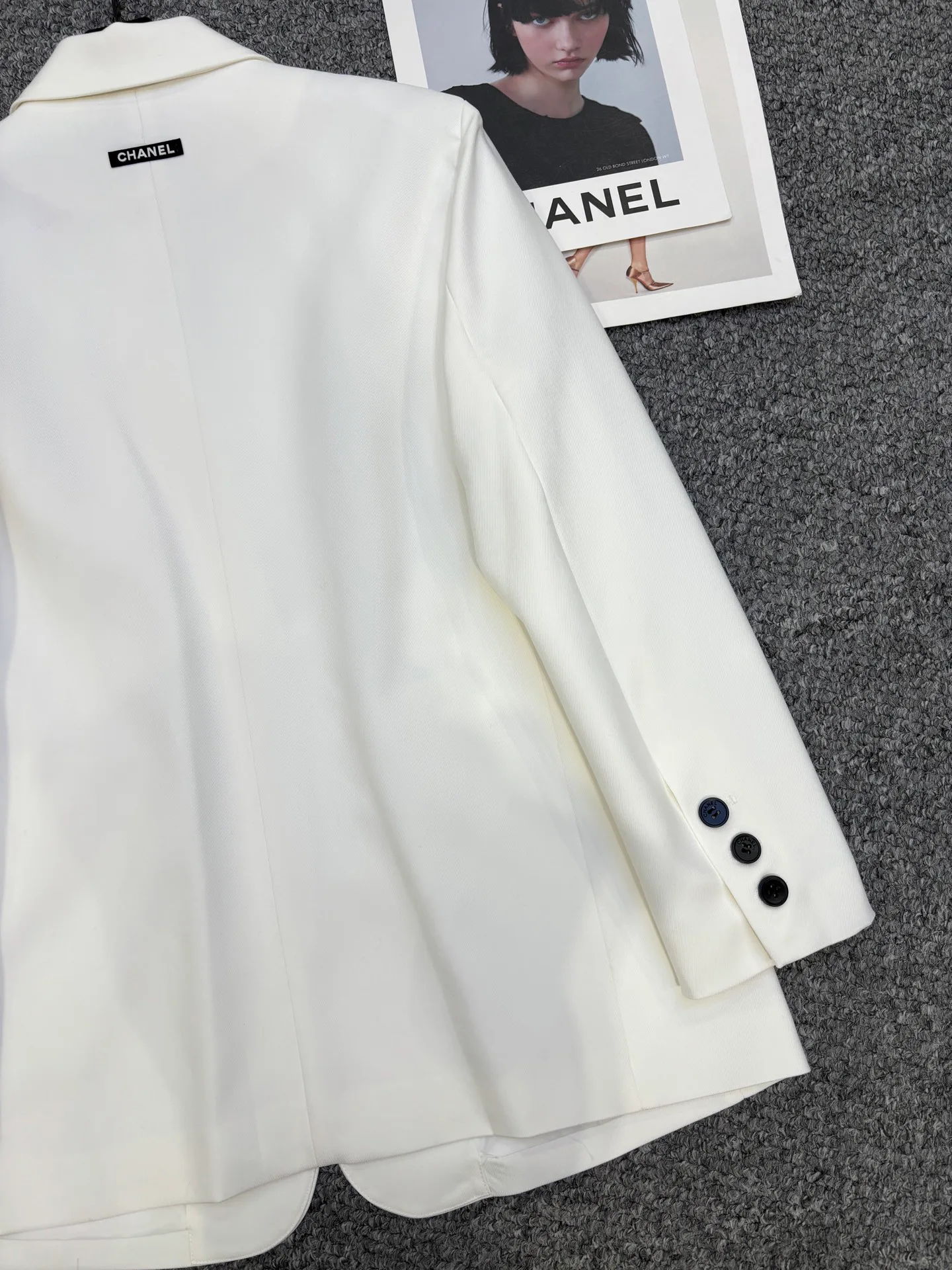 Жакеты Женские Chanel 18362976