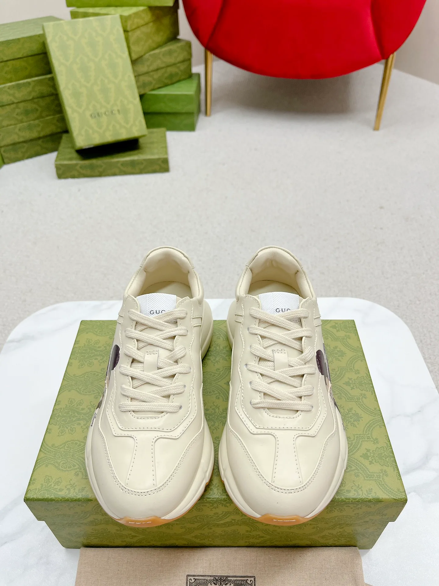 Кроссовки Женские Gucci 989693