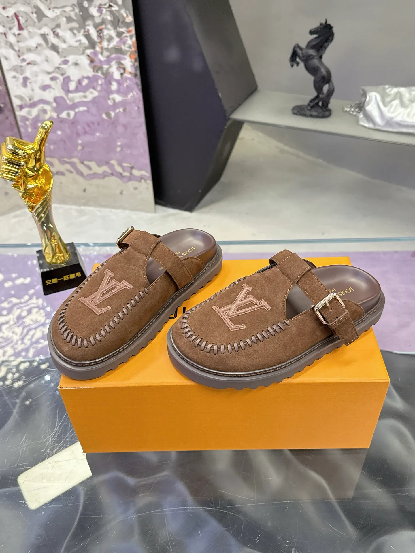 Мюли И Сабо Женские Louis Vuitton 17530469