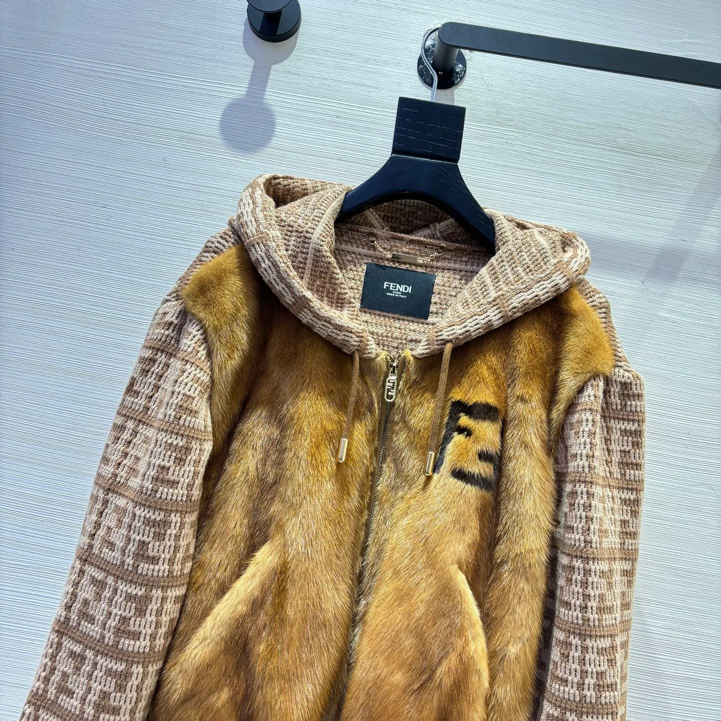 Куртки И Пуховики Женские Fendi 797140