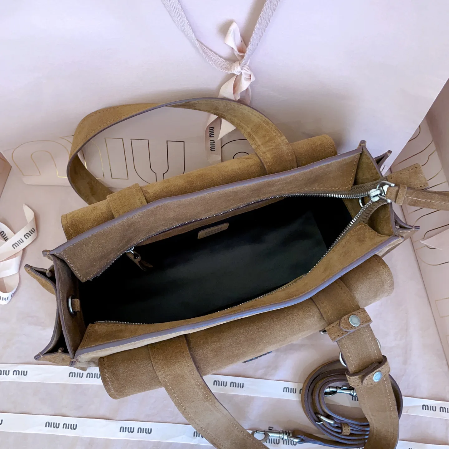Классические Сумки Женские Miu Miu 17483312