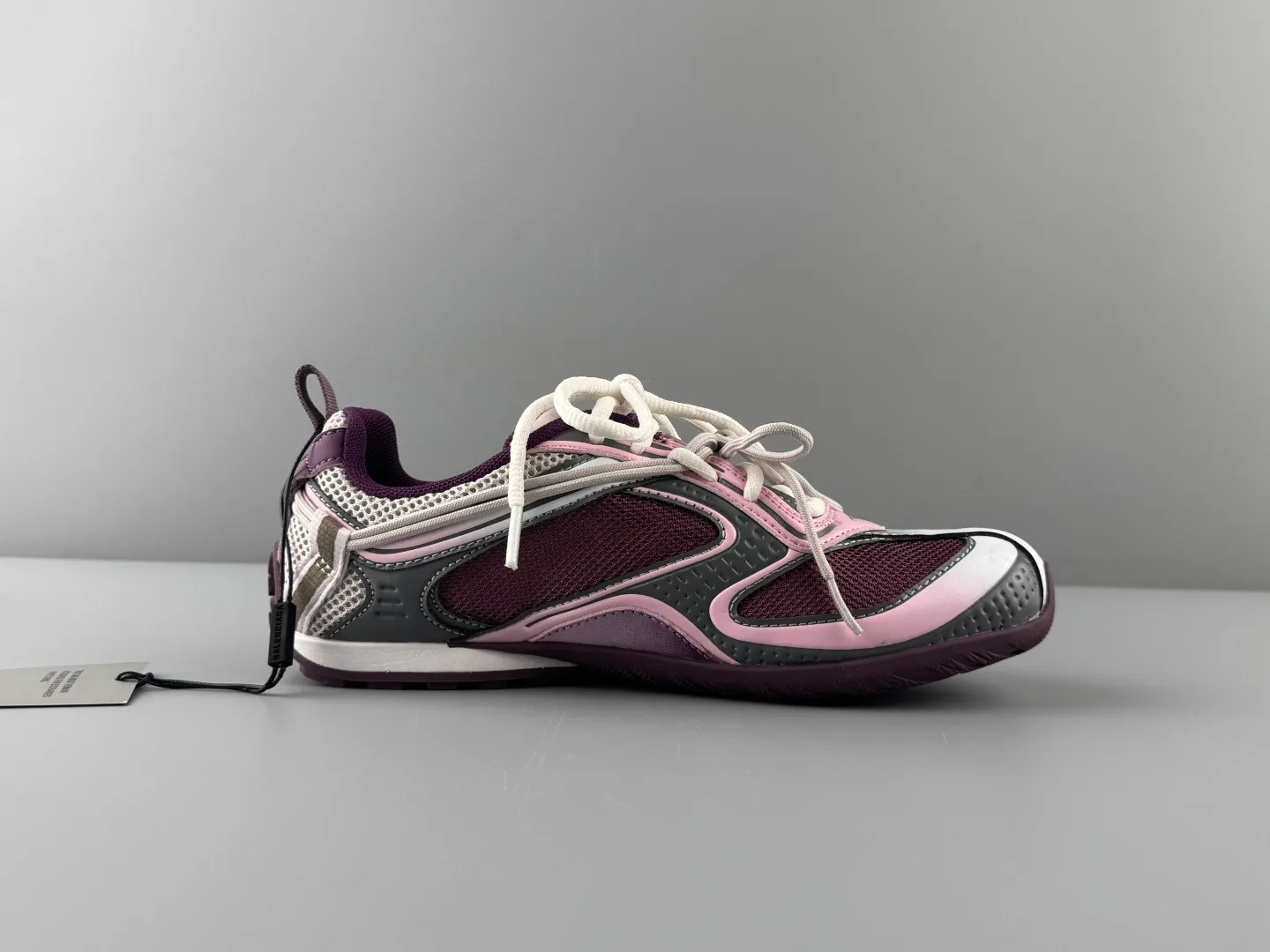 Кроссовки Женские Balenciaga 14303702