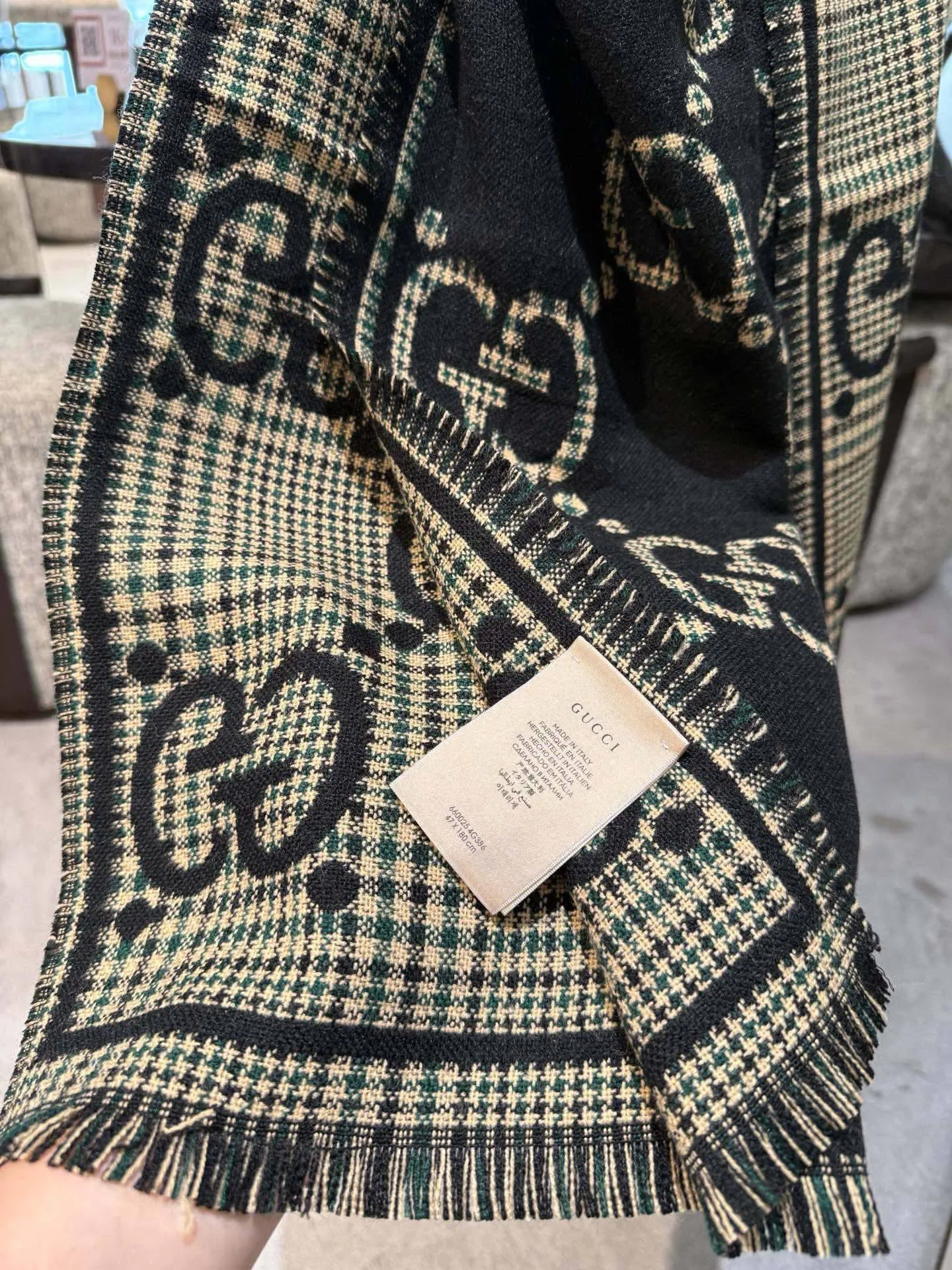 Шарфы Gucci 832119