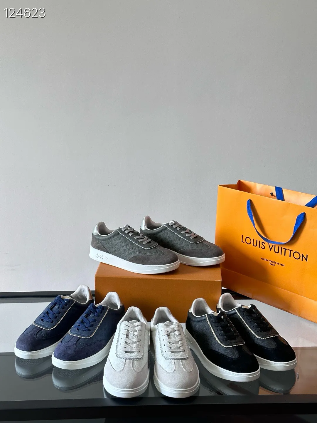 Кроссовки Мужские Louis Vuitton 17961798