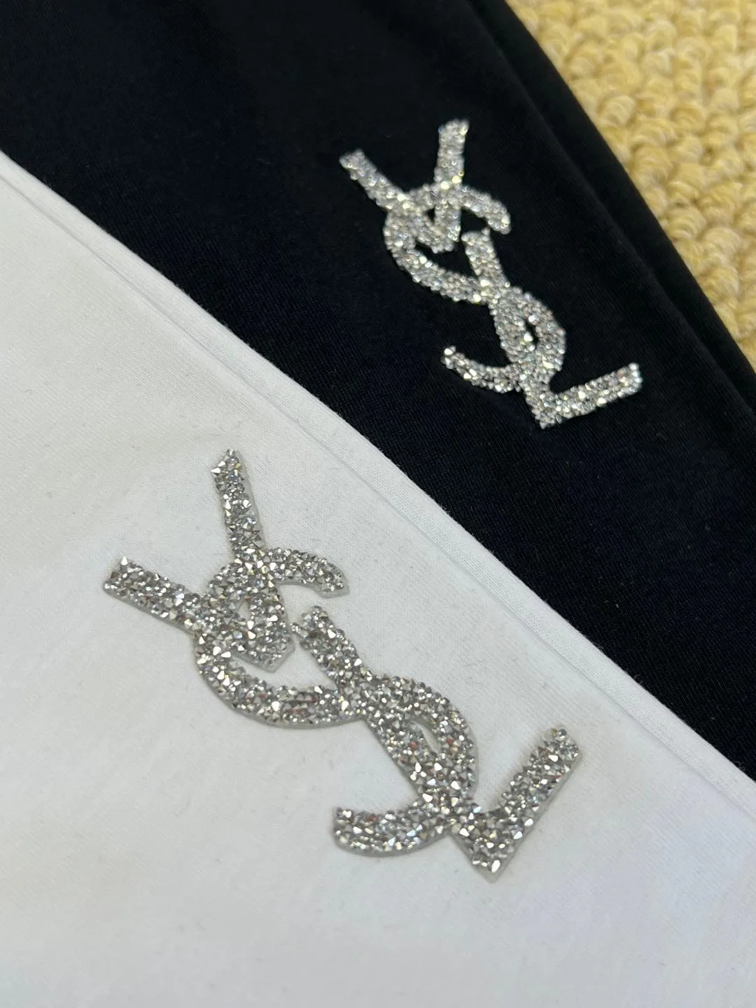 Футболки Женские Saint Laurent 11812829