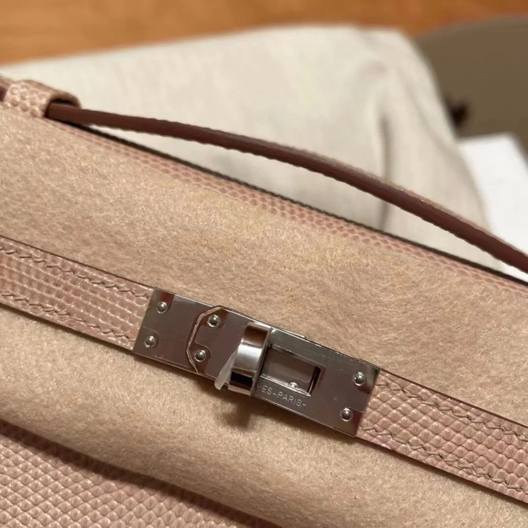 Клатчи Женские Louis Vuitton 13424175
