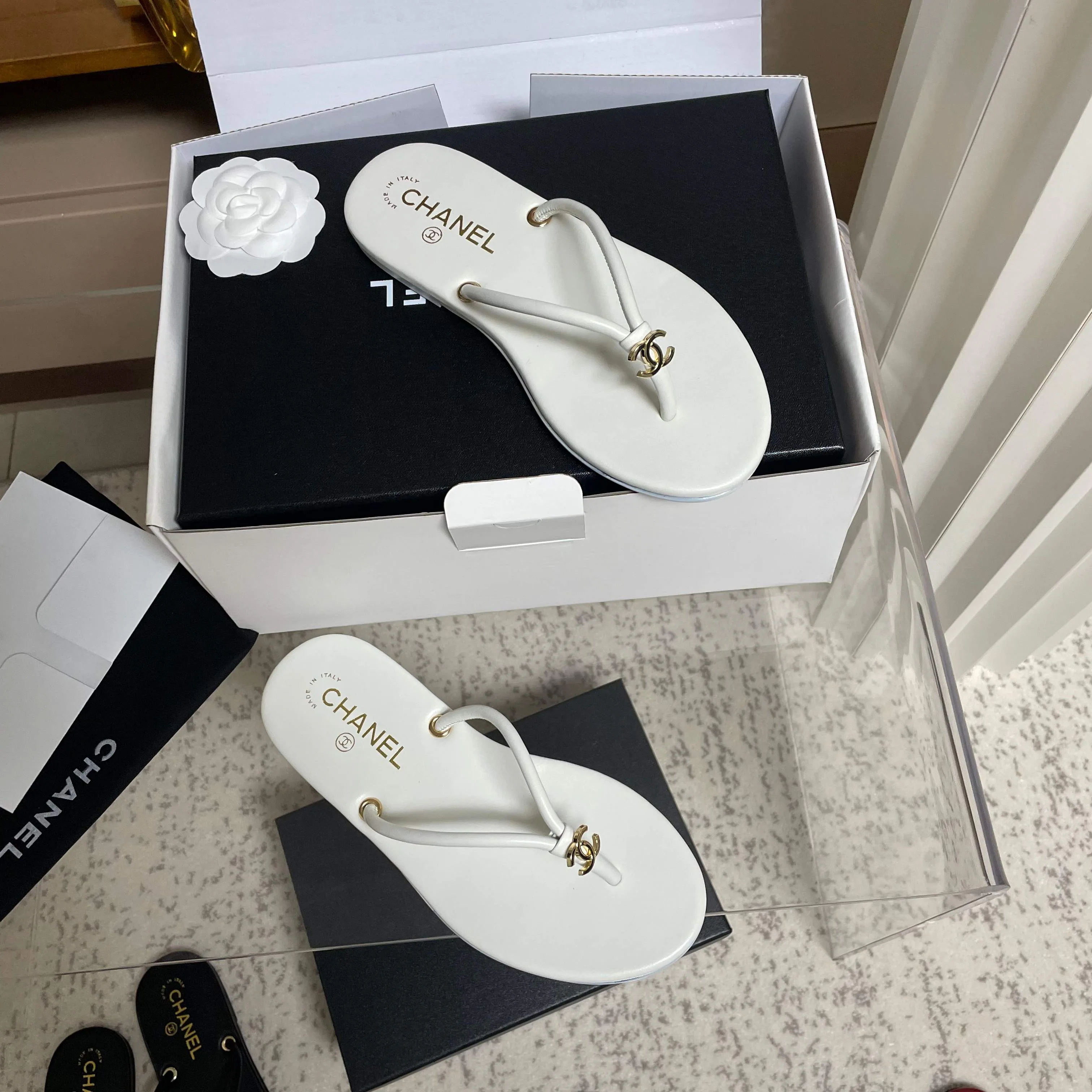 Шлепанцы Женские Chanel 11893463