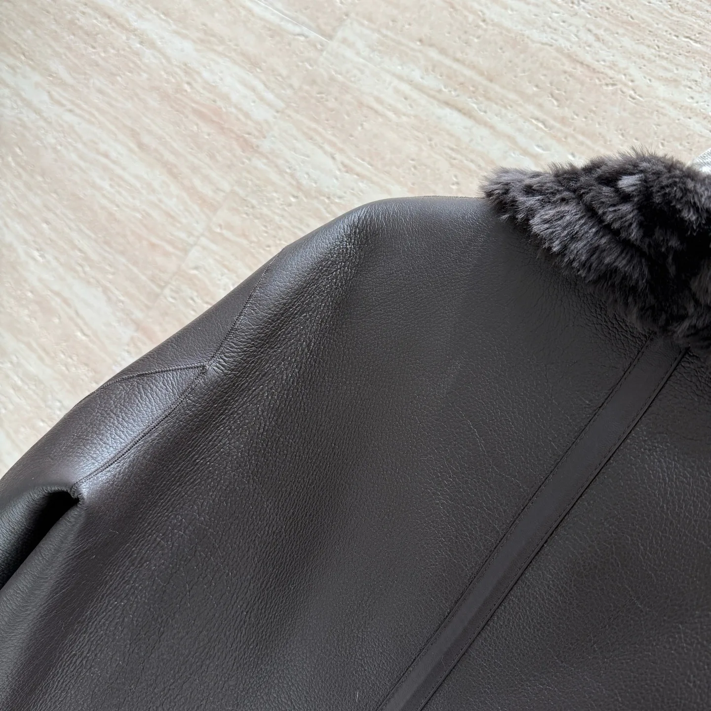 Кожаные Куртки И Дублёнки Женские Christian Dior 3329088