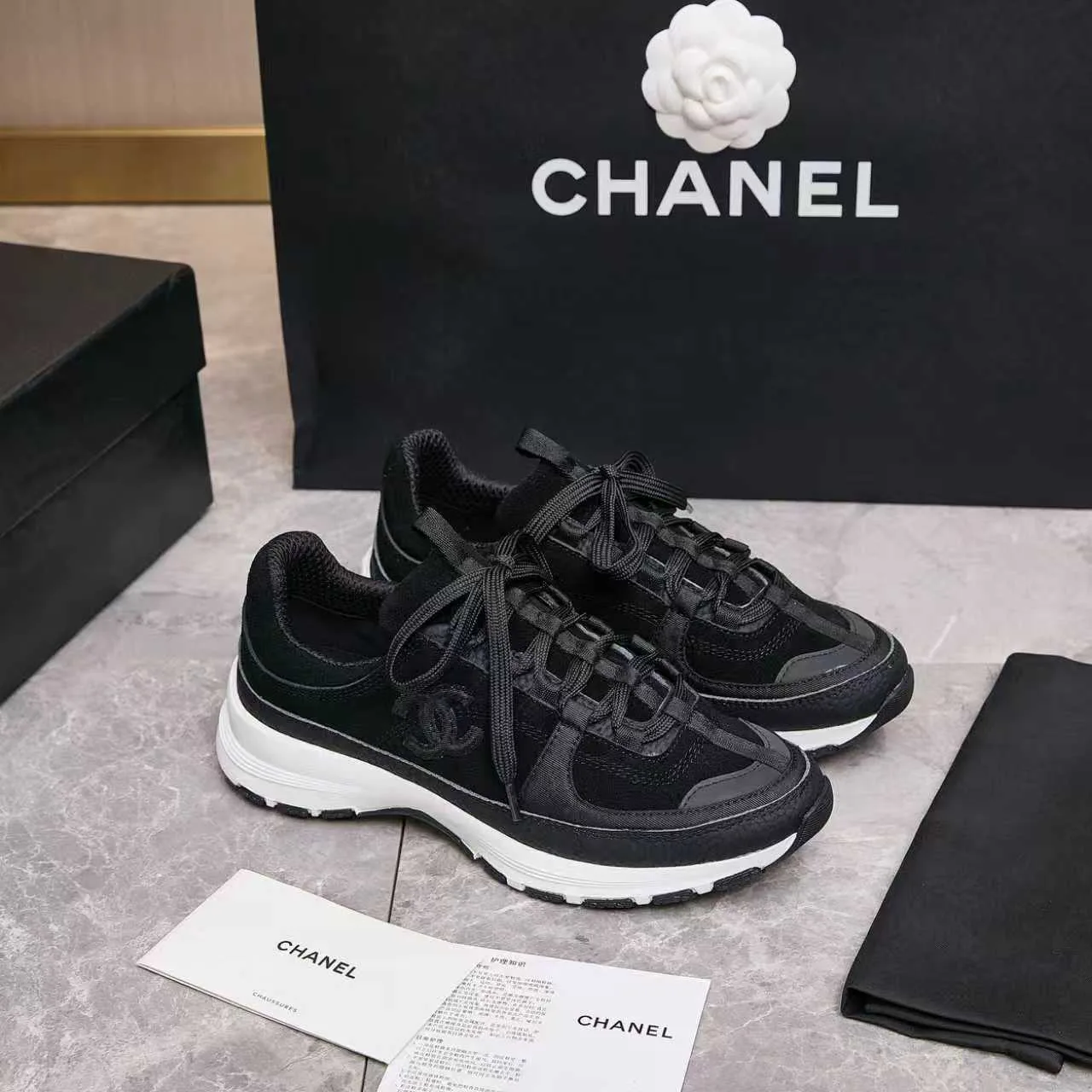 Кроссовки Женские Chanel 10515983