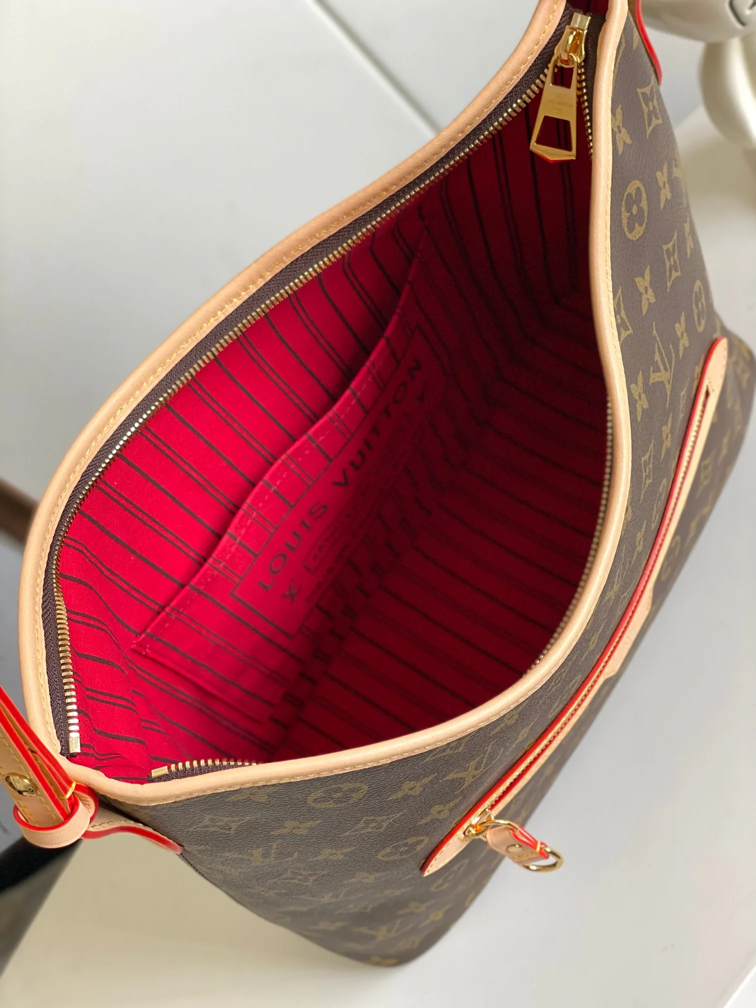 Классические Сумки Женские Louis Vuitton 11565807