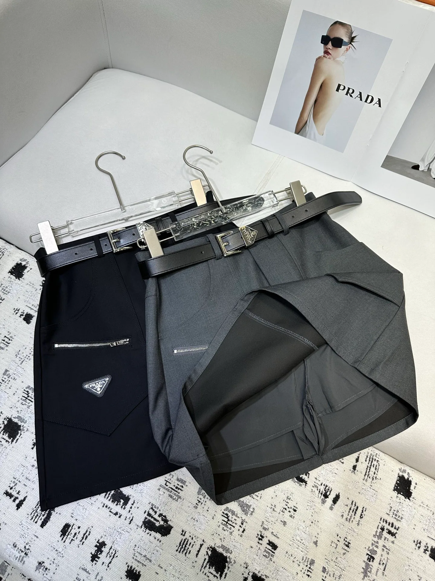 Юбки Женские Prada 23750