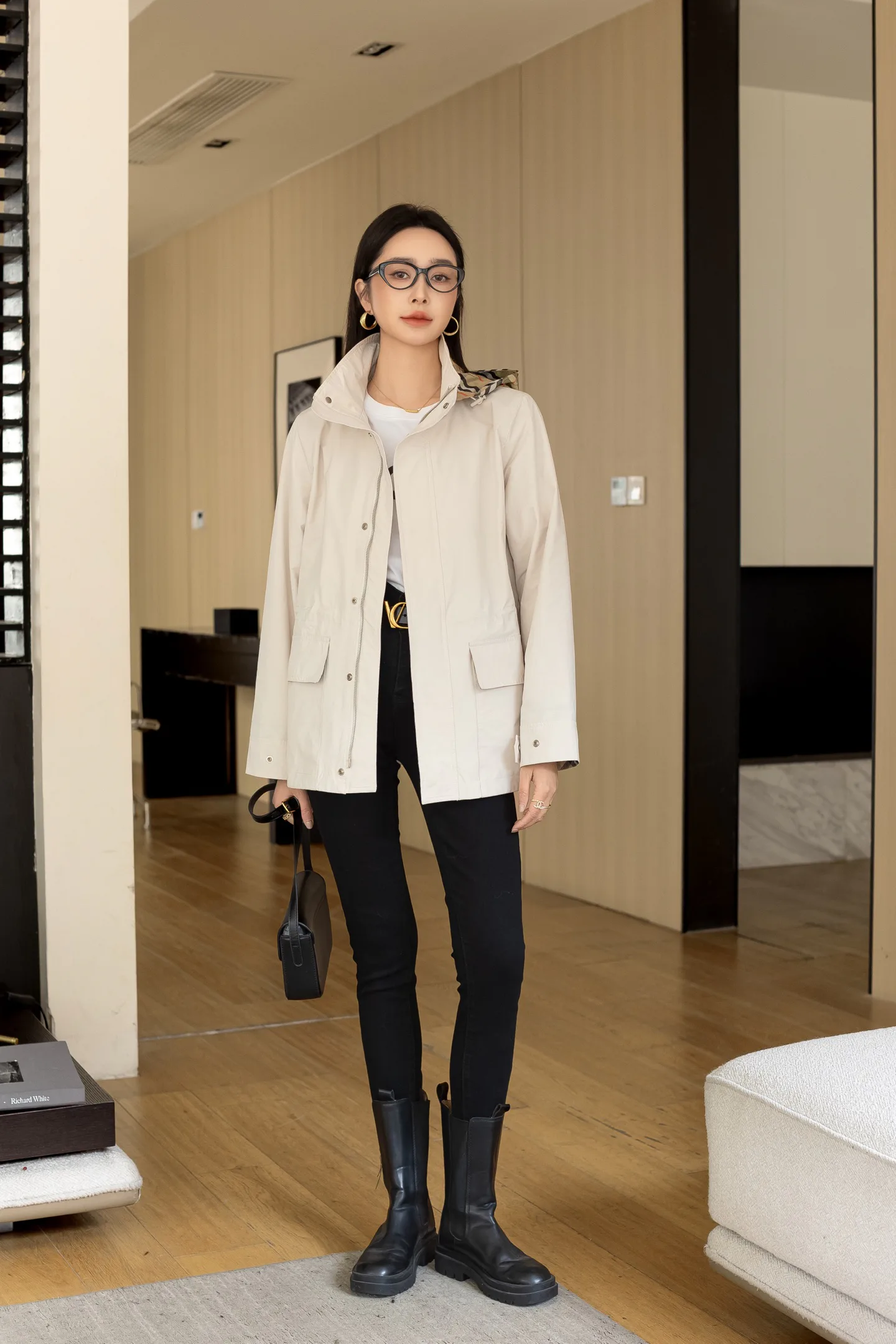 Куртки И Пуховики Женские Burberry 11698733