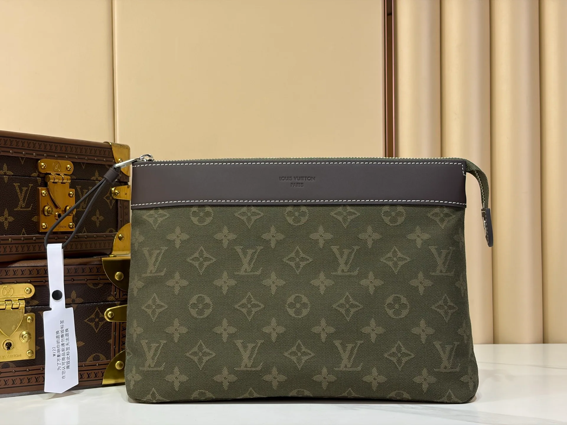 Клатчи Женские Louis Vuitton 18955835