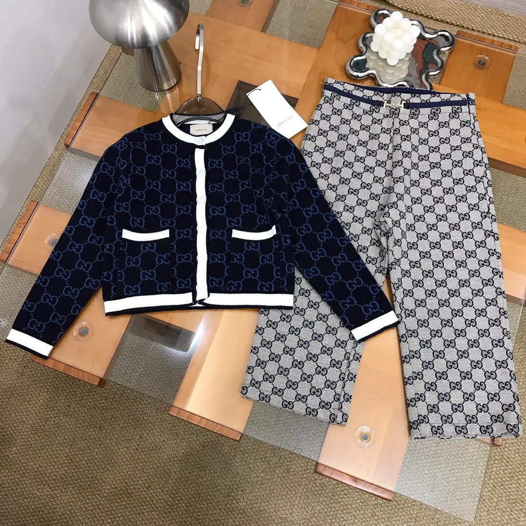 Джемперы И Свитеры Женские Gucci 19363668