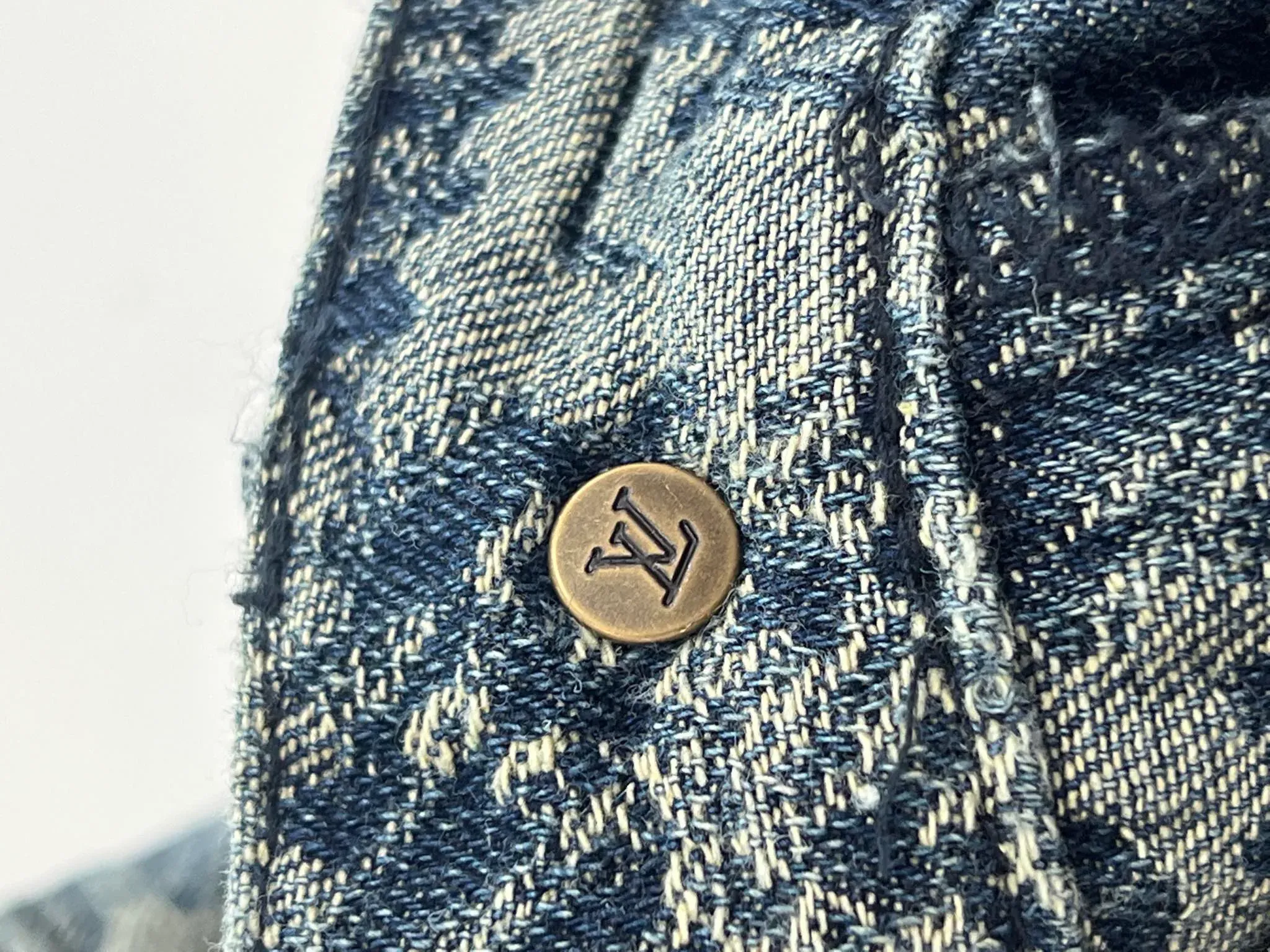 Шорты Женские Louis Vuitton 24709