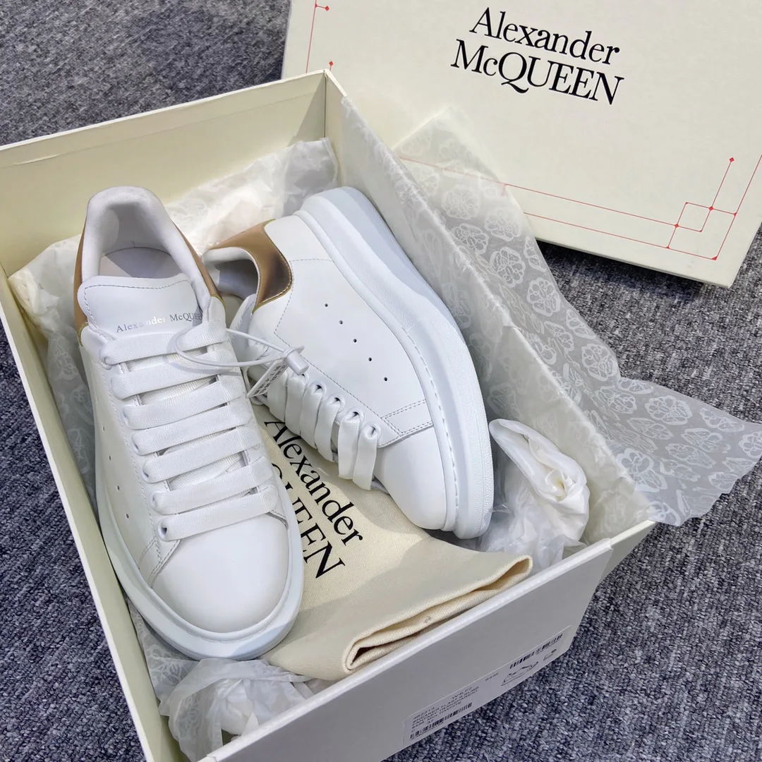 Кроссовки Женские Alexander Mcqueen 17963416