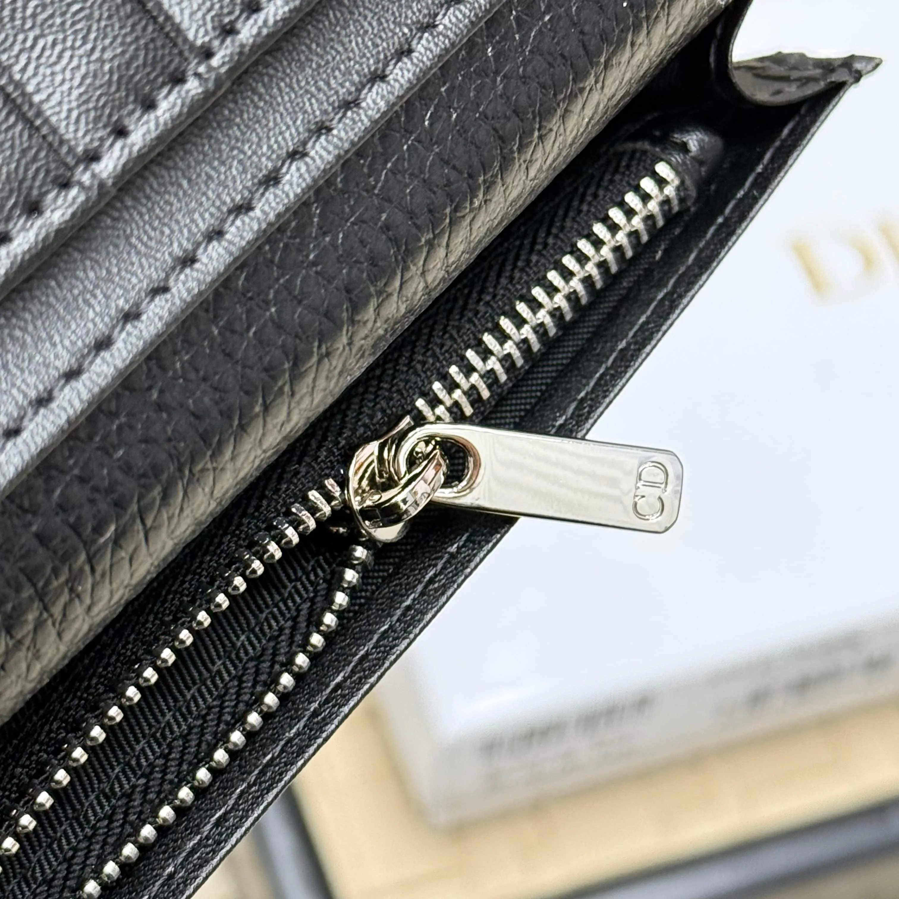 Клатчи Женские Christian Dior 17447319