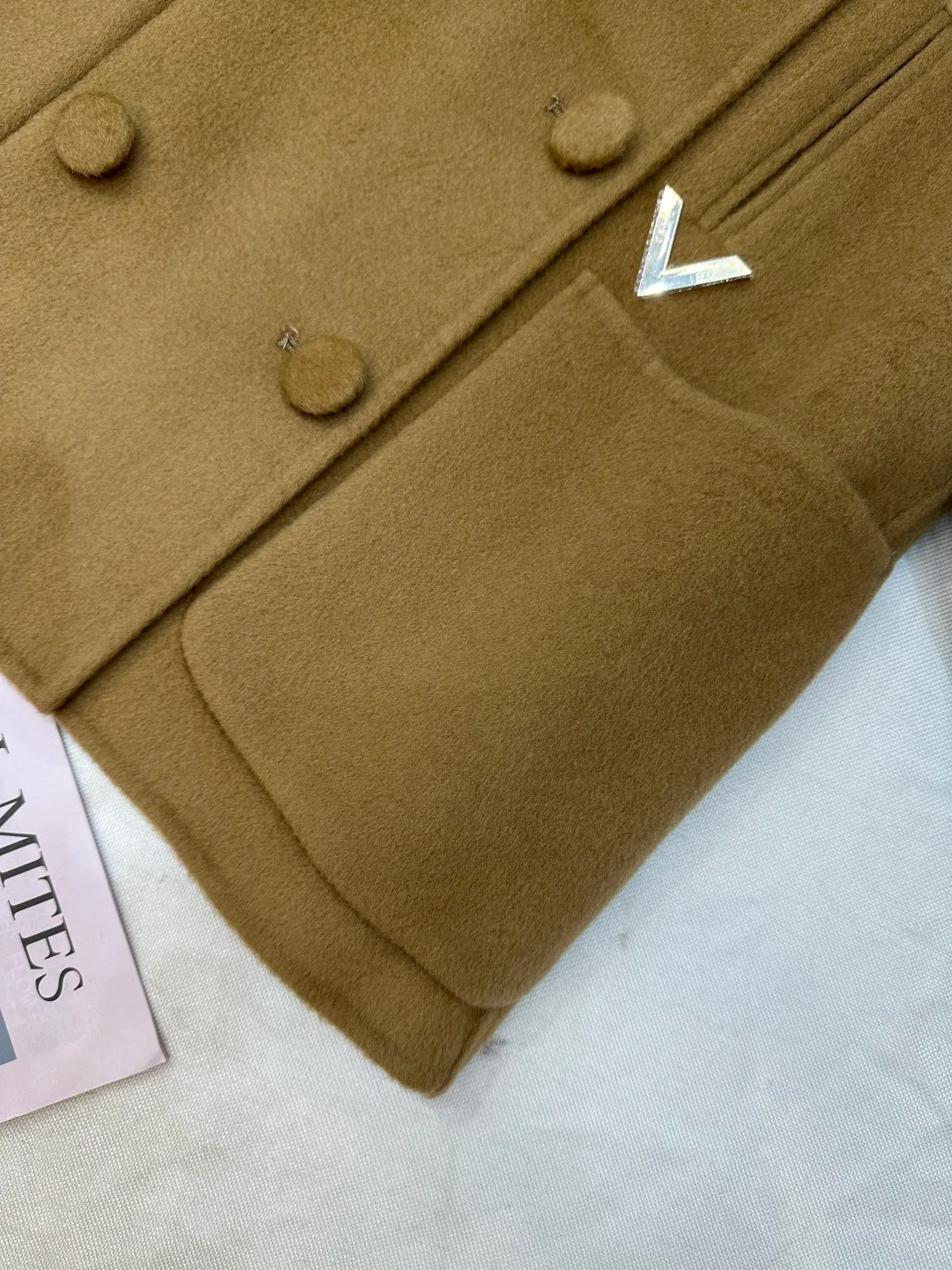 Куртки И Пуховики Женские Valentino 68527