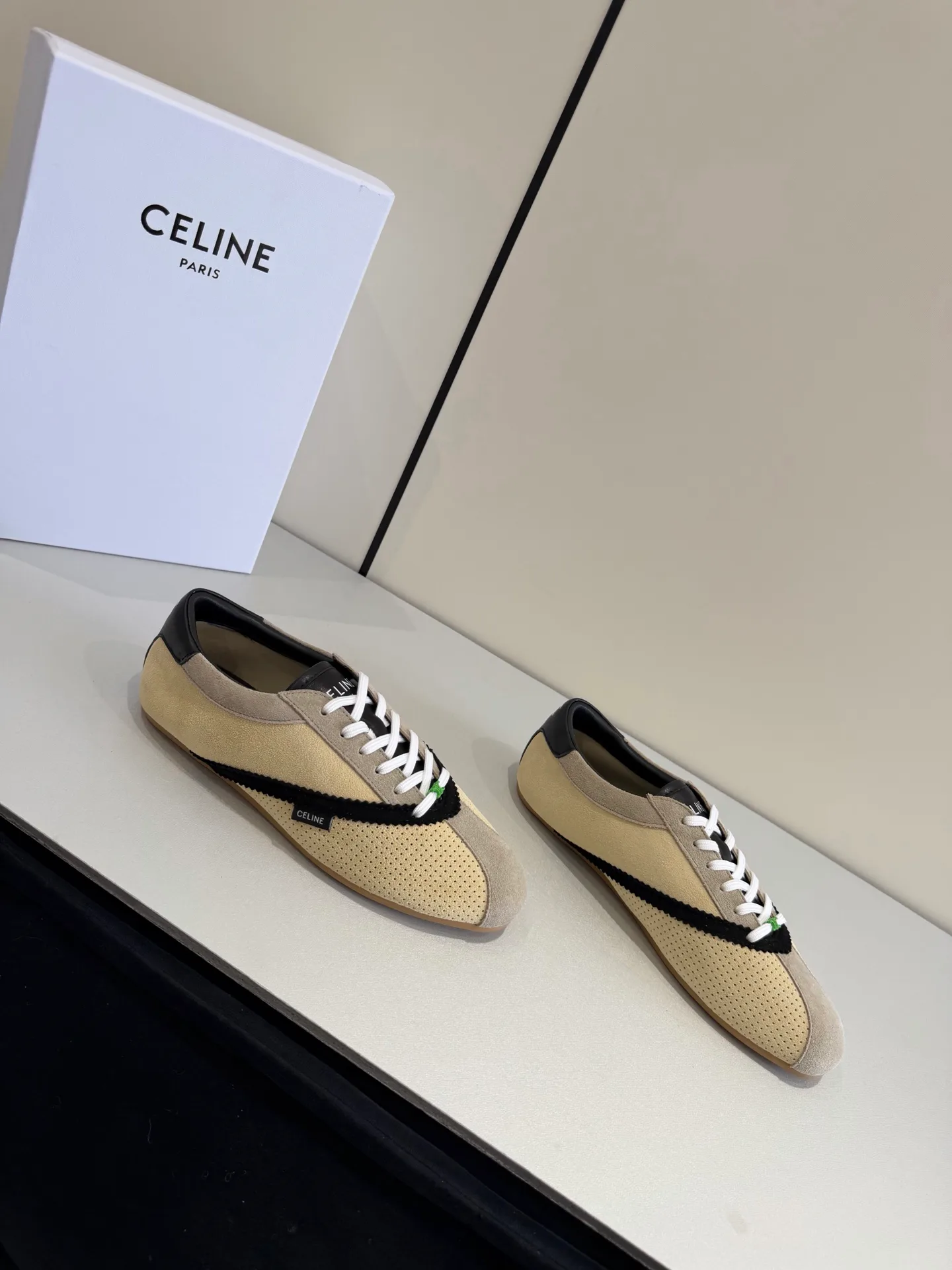 Кроссовки Женские Celine 17977146