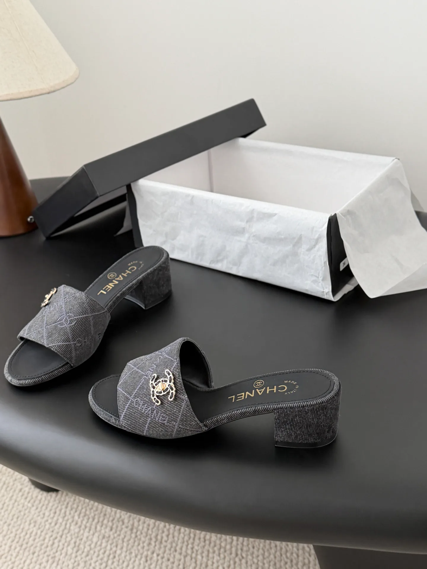 Босоножки Женские Chanel 10195291