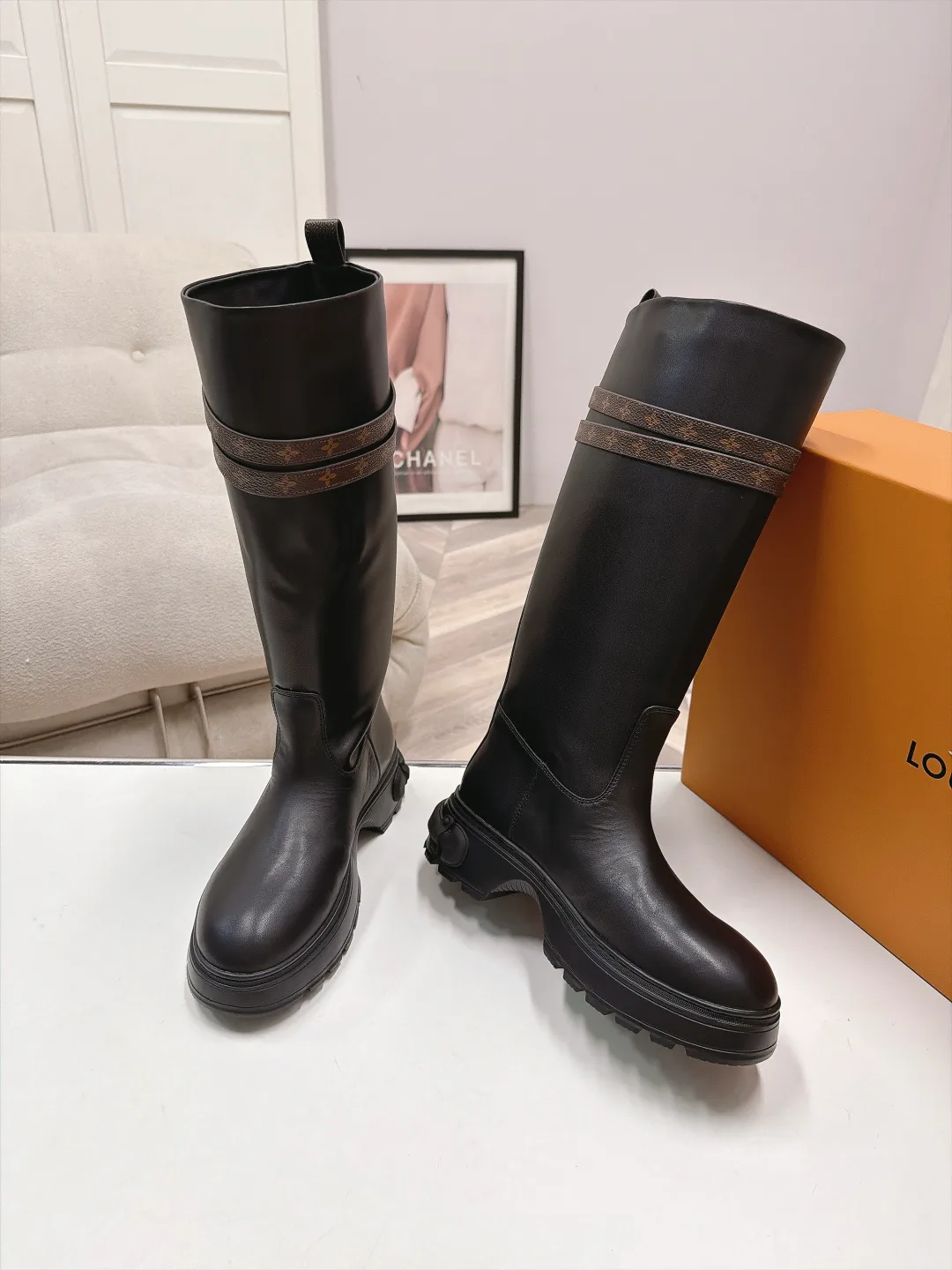 Сапоги Женские Louis Vuitton 18708822