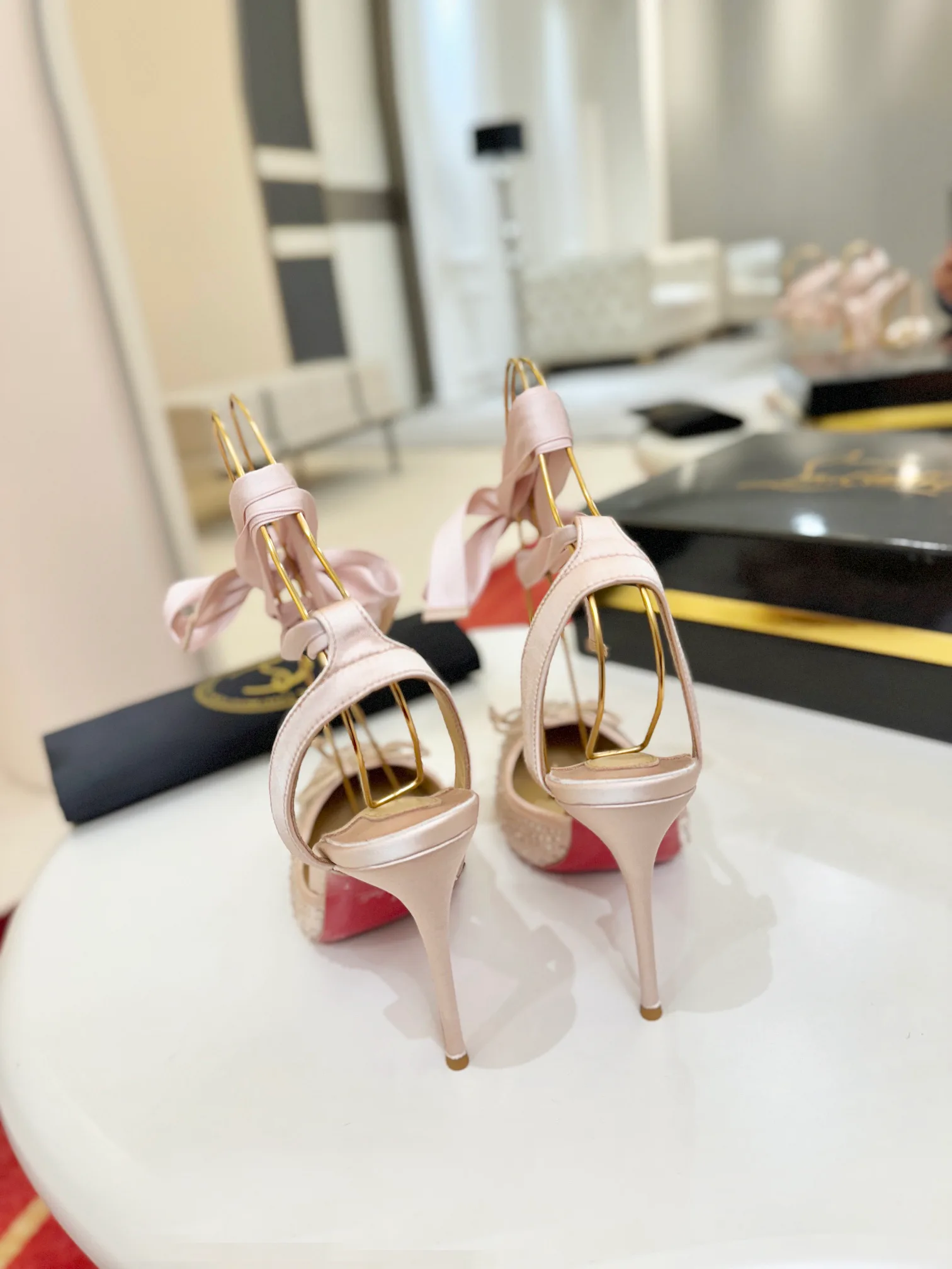 Туфли Женские Christian Louboutin 1284483