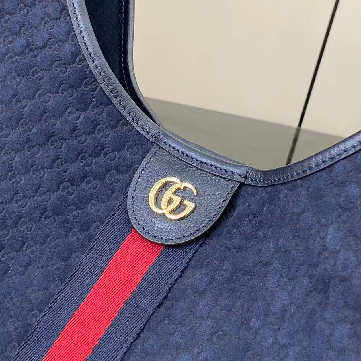 Классические Сумки Женские Gucci 5096497