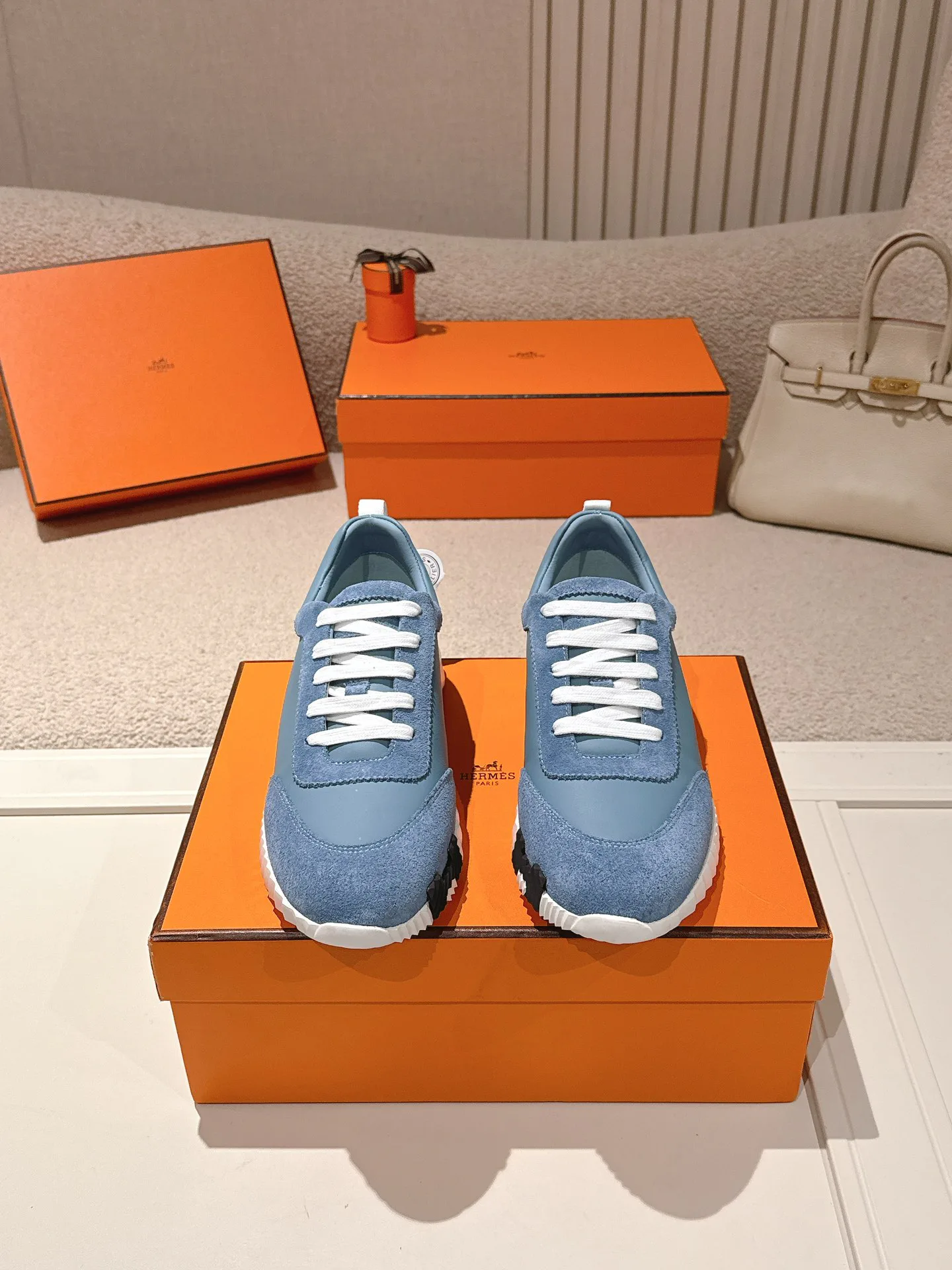 Кроссовки Женские Hermes 2380915