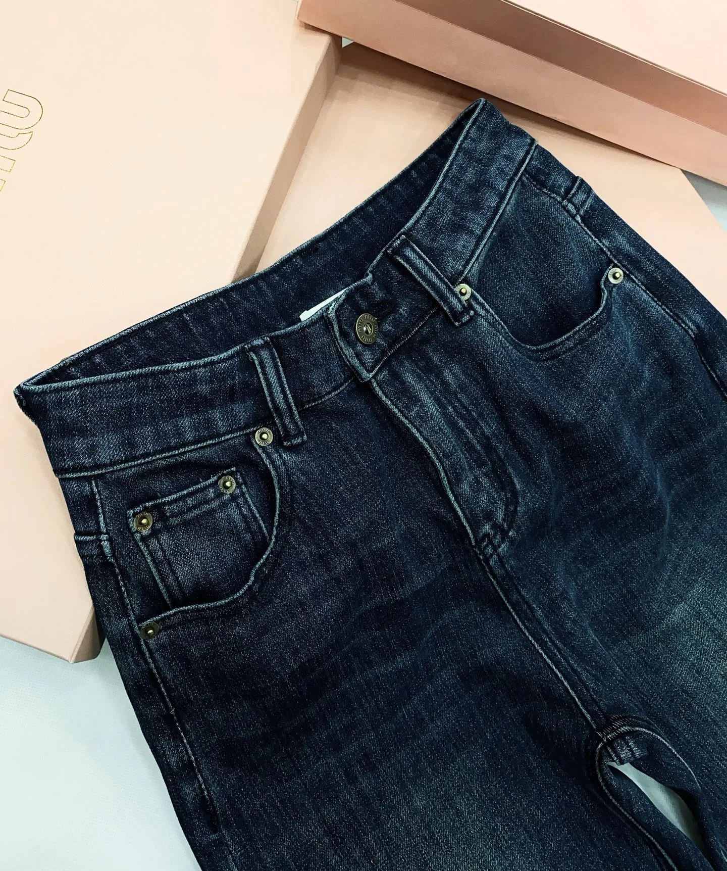 Джинсы Женские Miu Miu 10101501