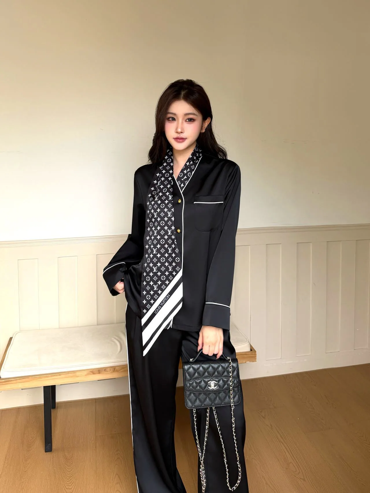 Костюмы Женские Louis Vuitton 3947034