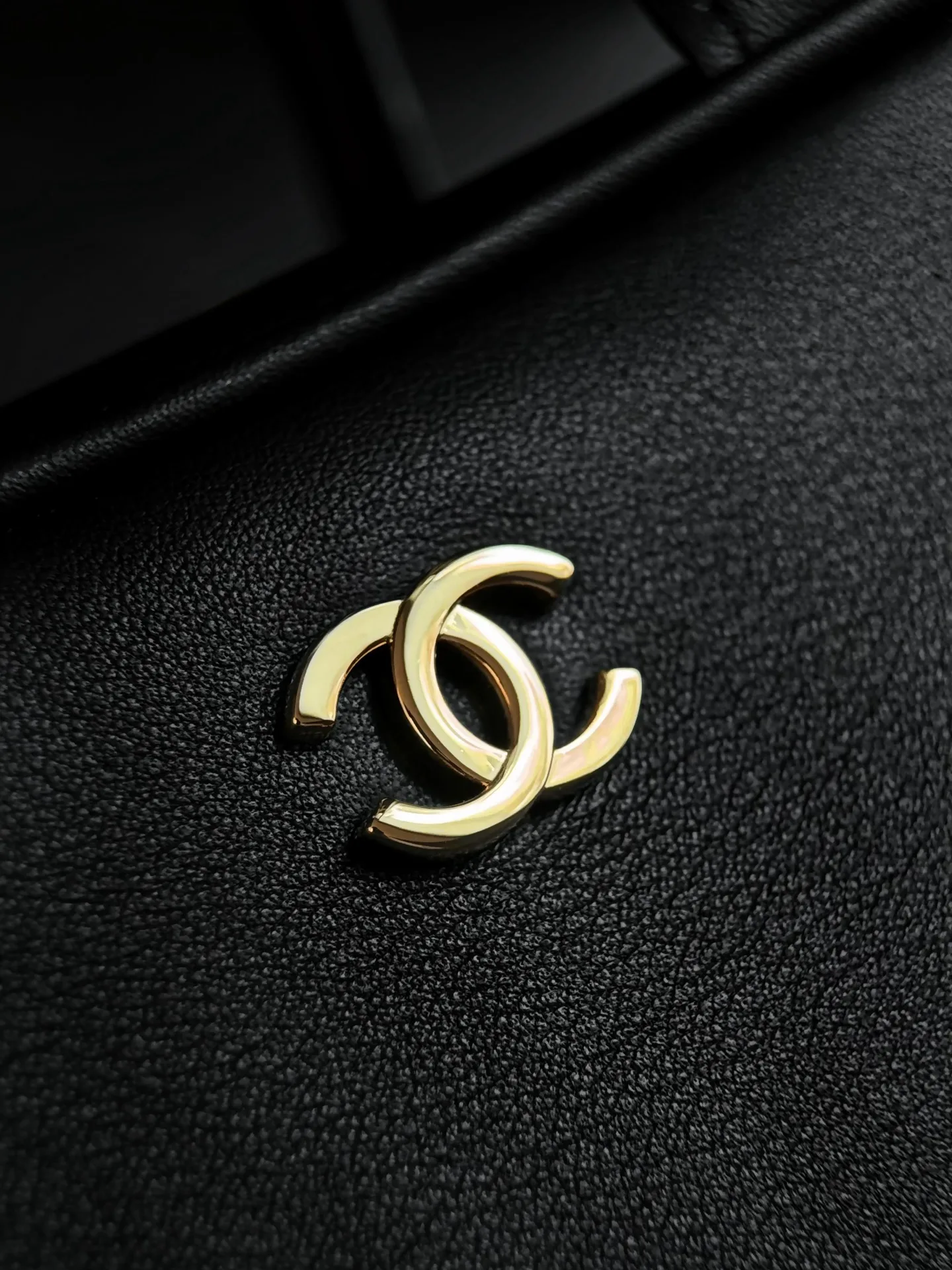 Классические Сумки Женские Chanel 18148018