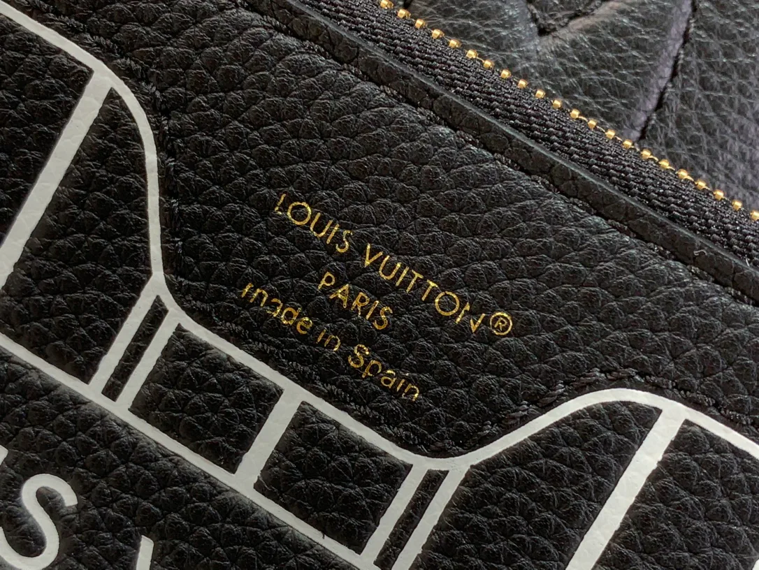 Классические Сумки Женские Louis Vuitton 13209841