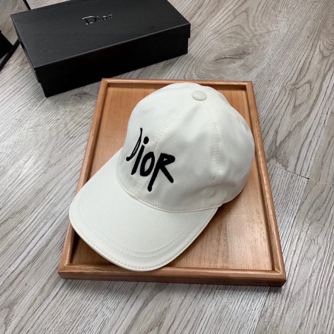 Головные Уборы Christian Dior 12882078