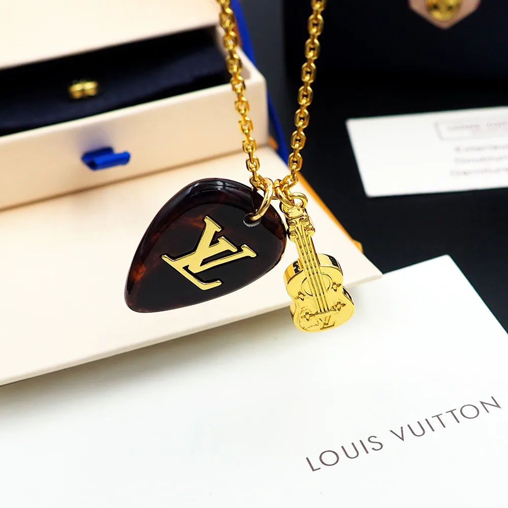Бижутерия Louis Vuitton 17922655