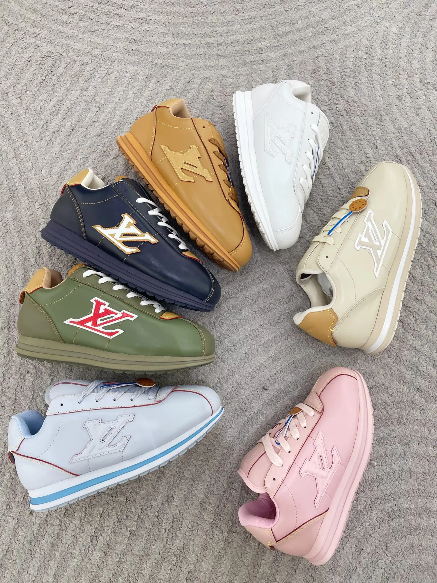 Кроссовки Женские Louis Vuitton 603500