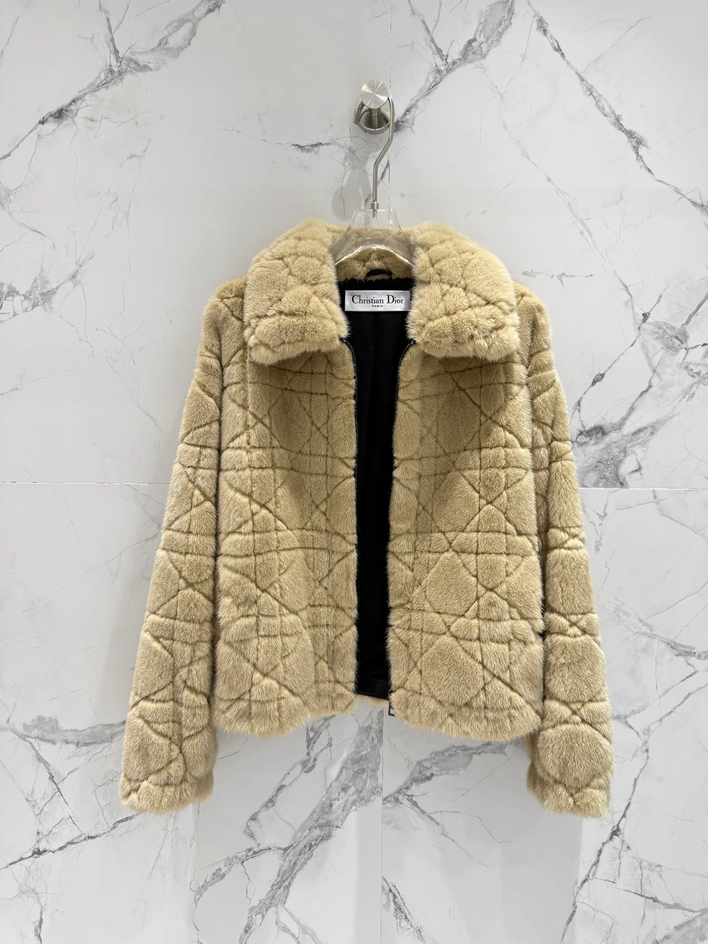 Шубы Женские Christian Dior 865860