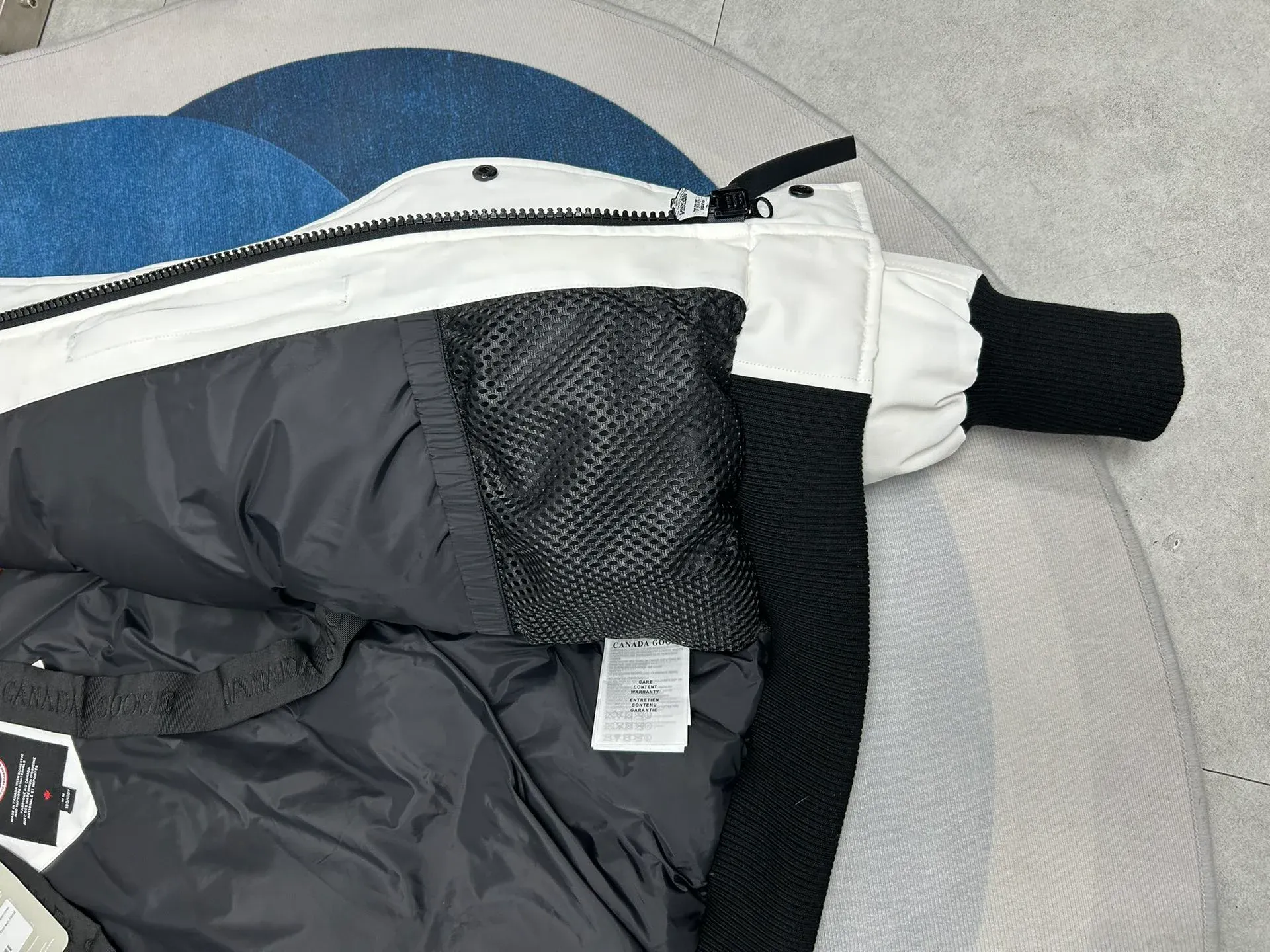 Куртки И Пуховики Женские Canada Goose 1956447