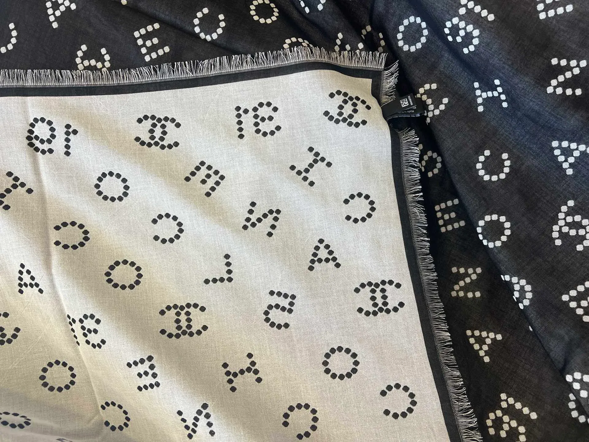 Шарфы Chanel 28495