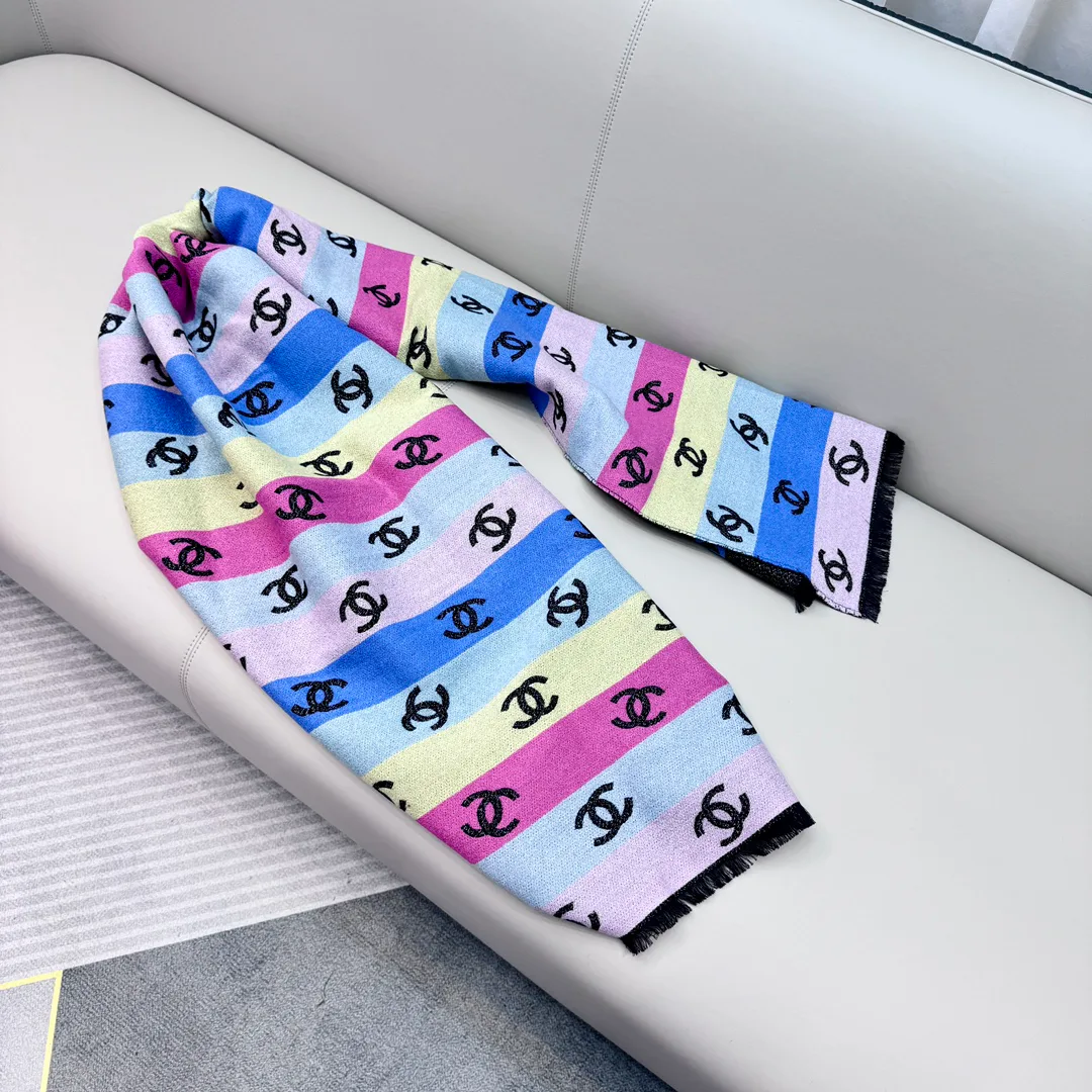Шарфы Chanel 3840