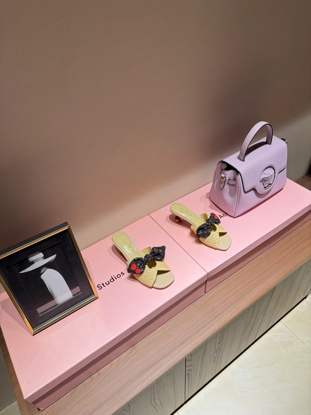 Босоножки Женские Louis Vuitton 491660