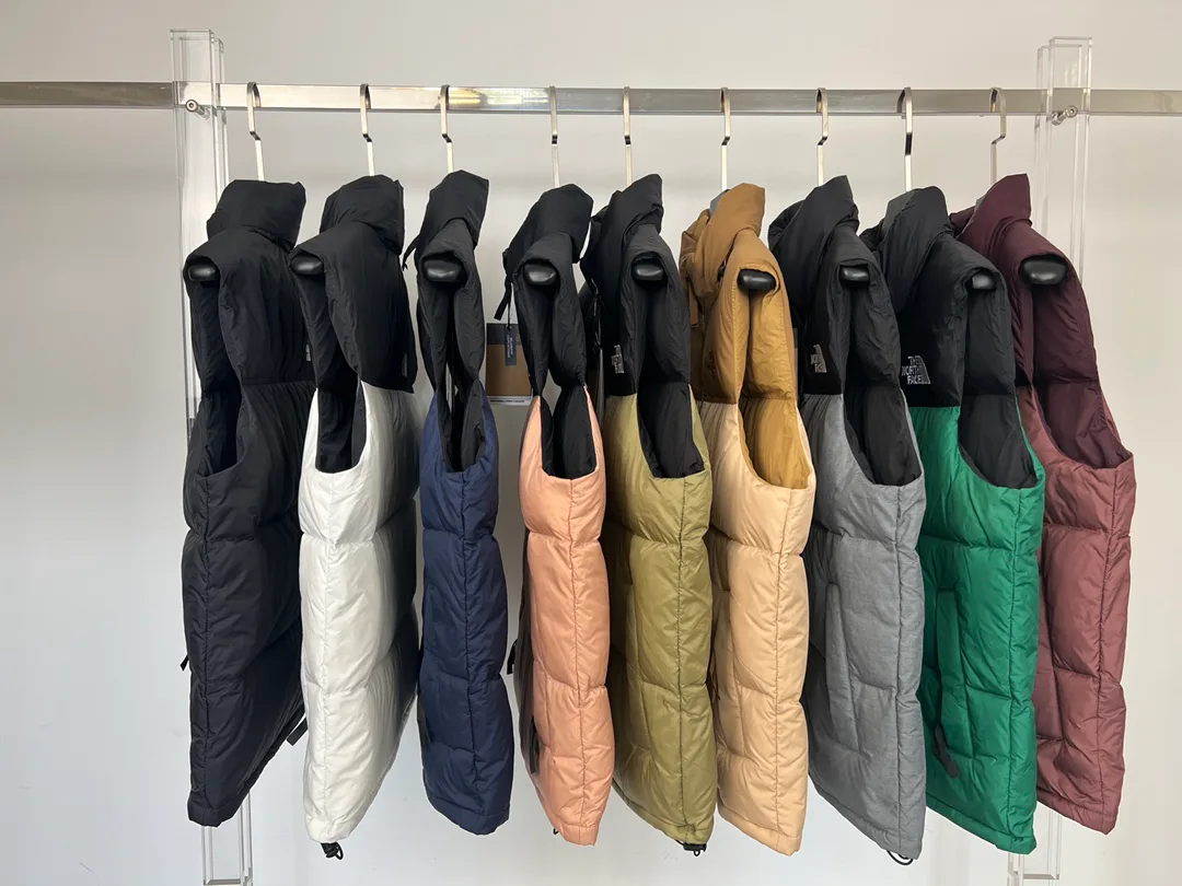 Жилеты Женские The North Face 18416022