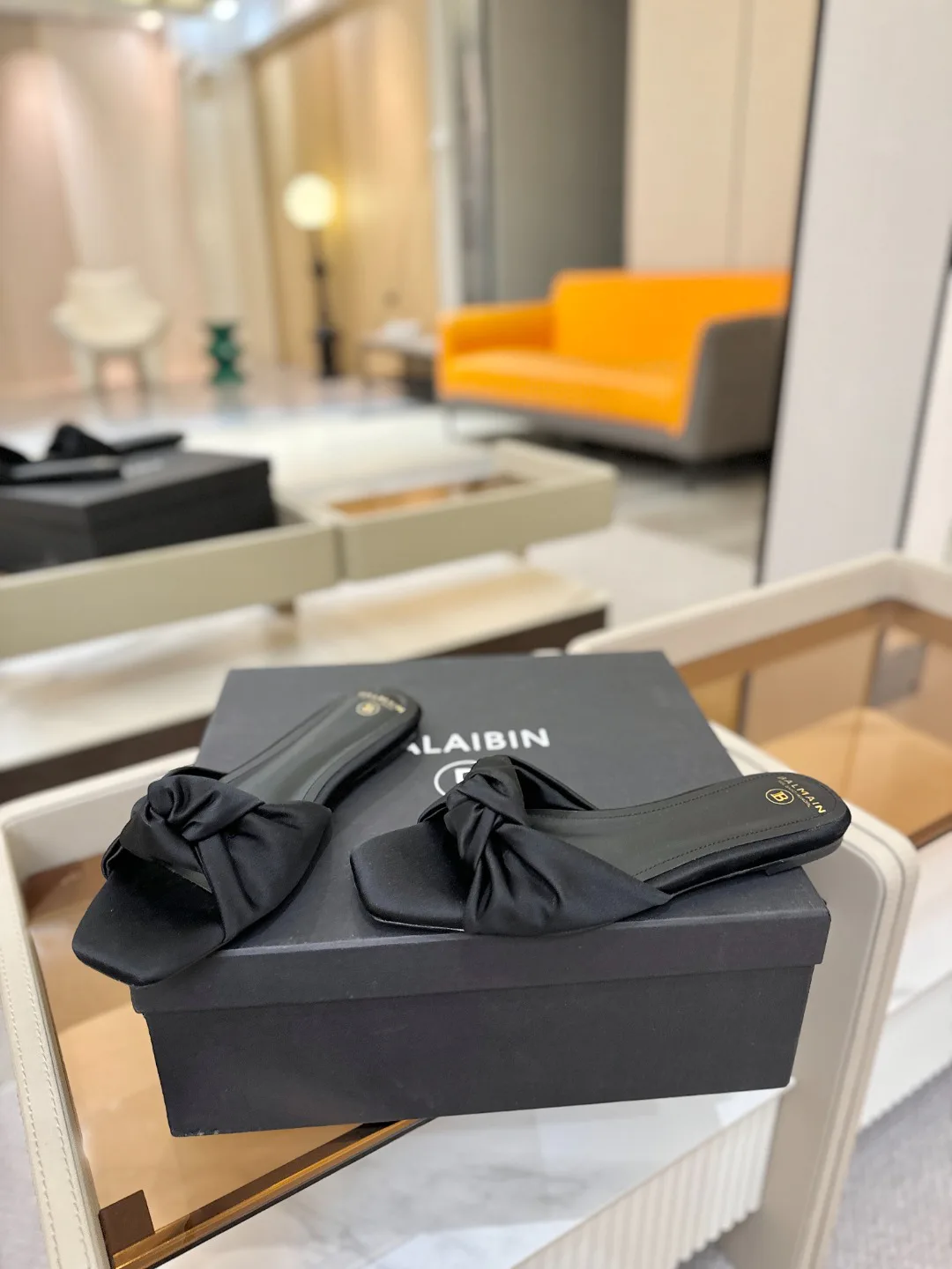 Шлепанцы Женские Balmain 840998