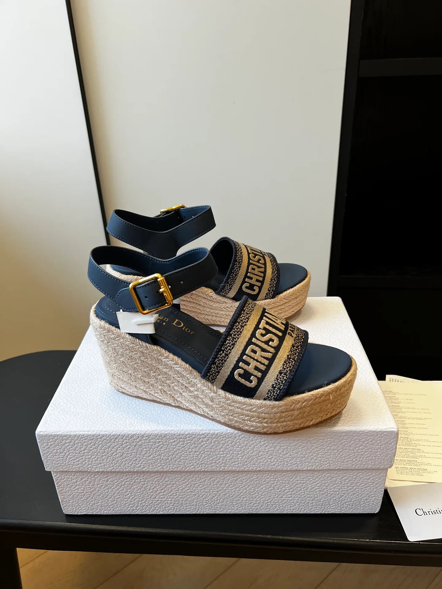 Сандалии Женские Christian Dior 11884709