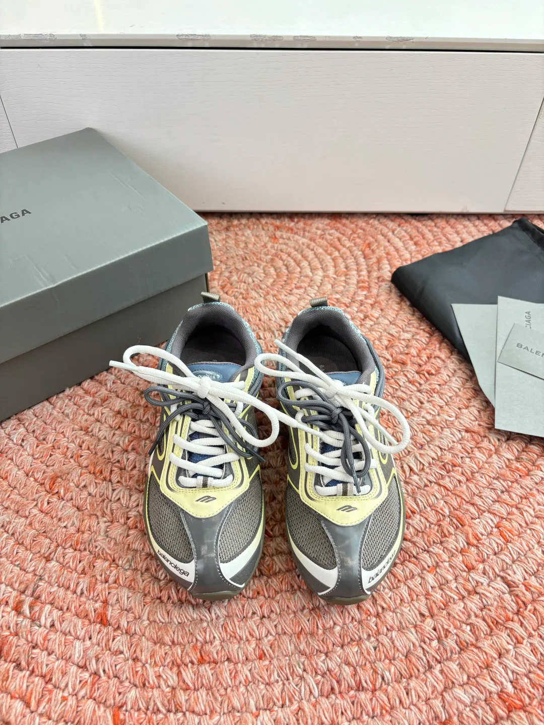 Кроссовки Женские Balenciaga 12128346